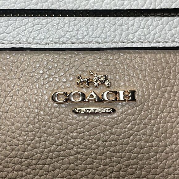 COACH GEOMETRIC COLORBLOCK TYLER TOTE - Picture 9 of 16